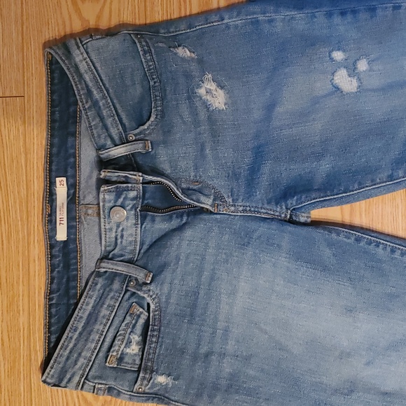 Levi's distressed skinny jeans, 25 - Picture 2 of 3